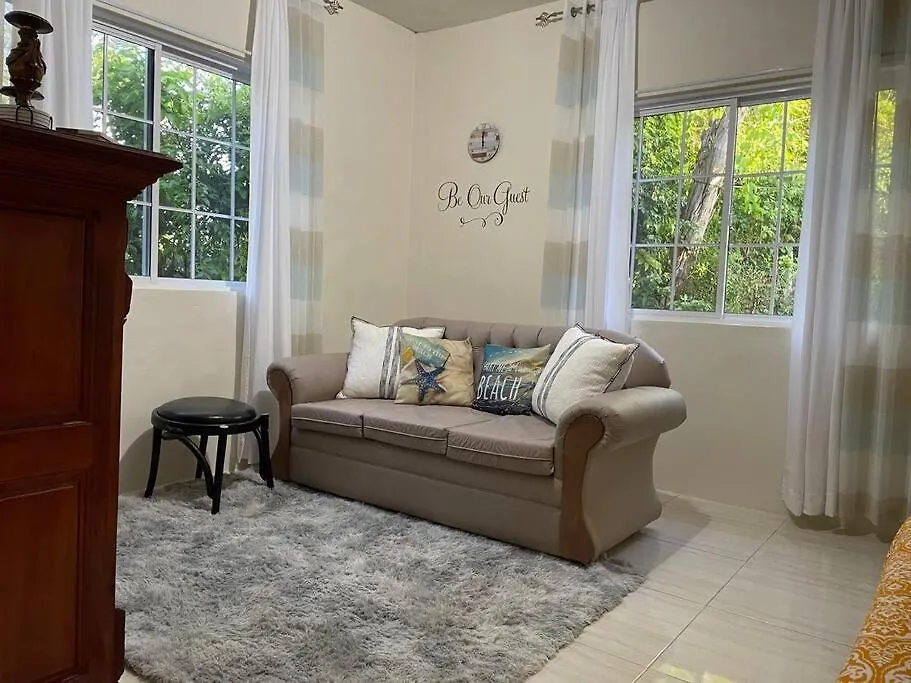 Апартаменты Breakfast Incl Adorable1Bcottage Walk To The Beach Прайори